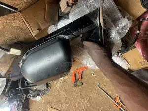 Driving Mirror Dealer