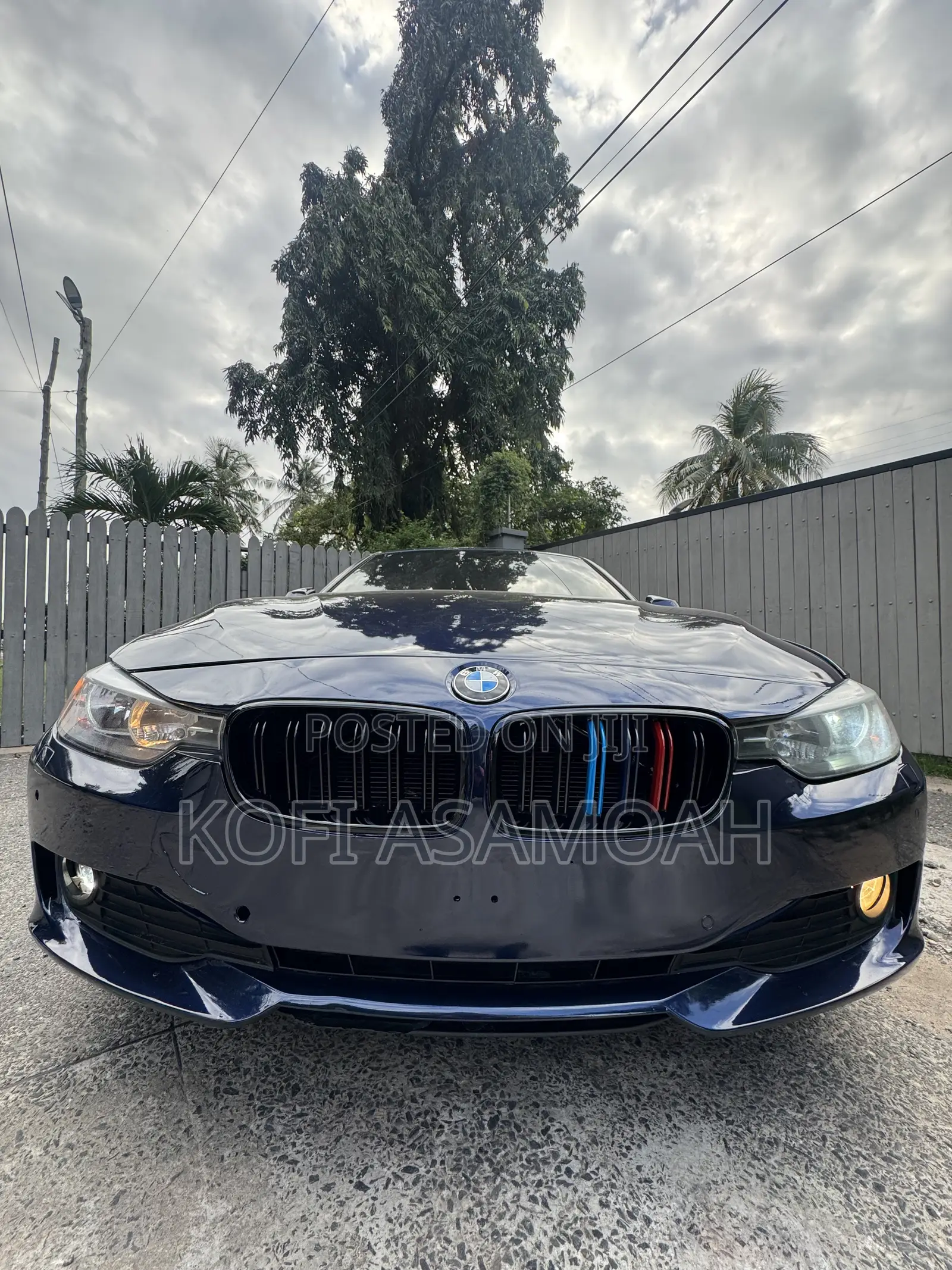 BMW 320i Sedan RWD 2015 Blue