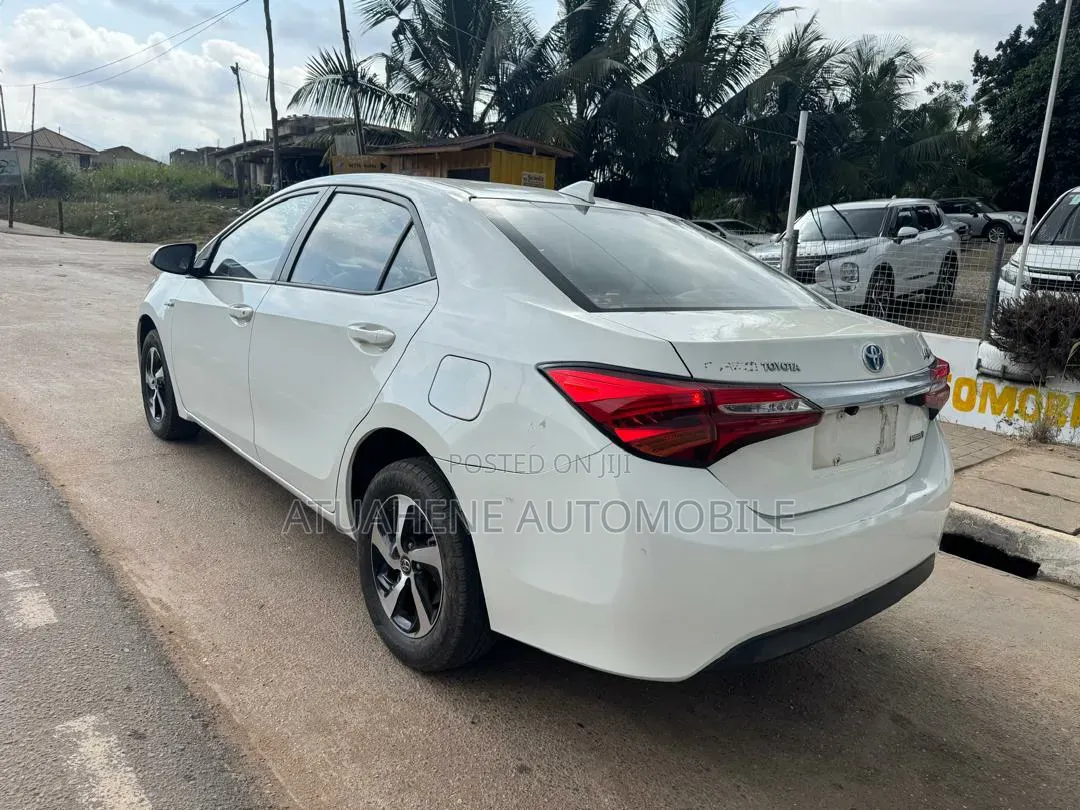 Toyota Levin 2017 White