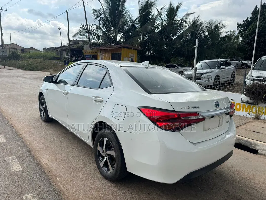 Toyota Levin 2017 White