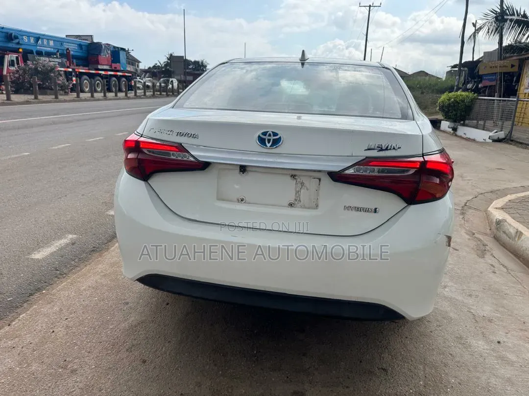 Toyota Levin 2017 White