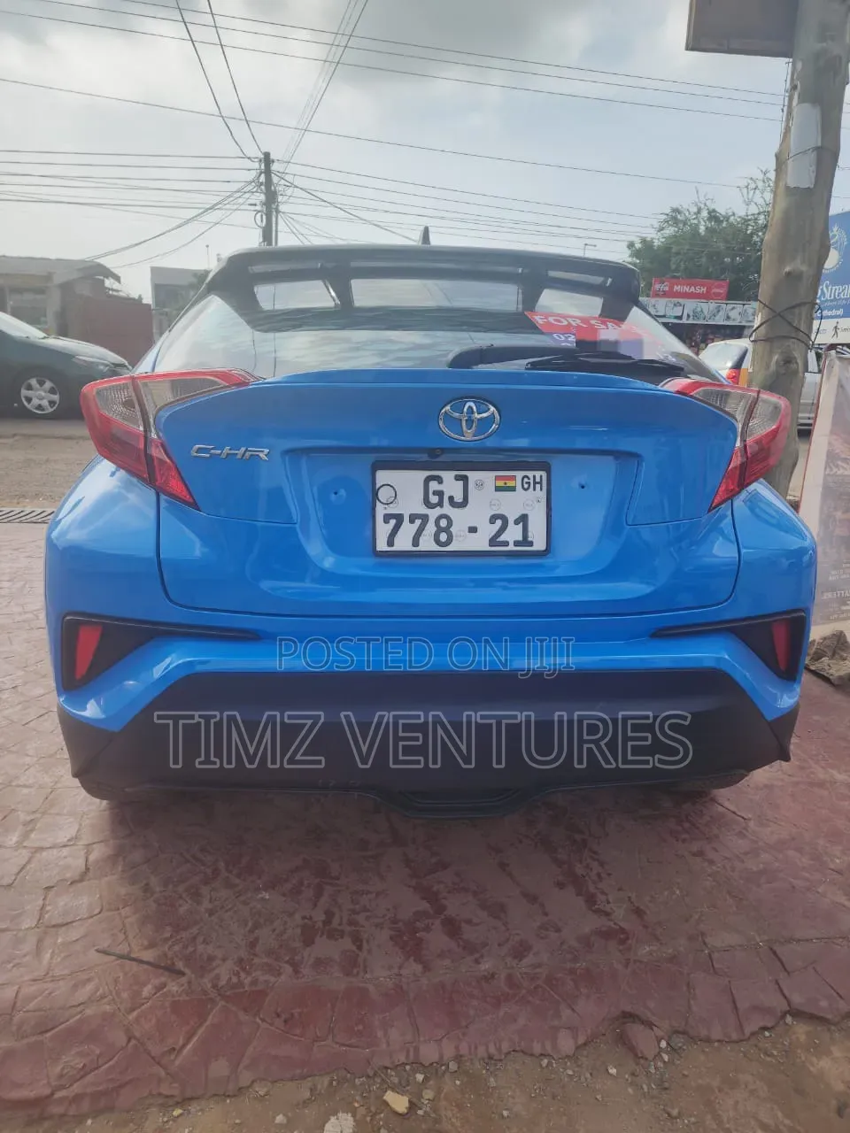 Toyota C-HR XLE Prermium FWD (2.0L 4cyl 2AM) 2018 Blue