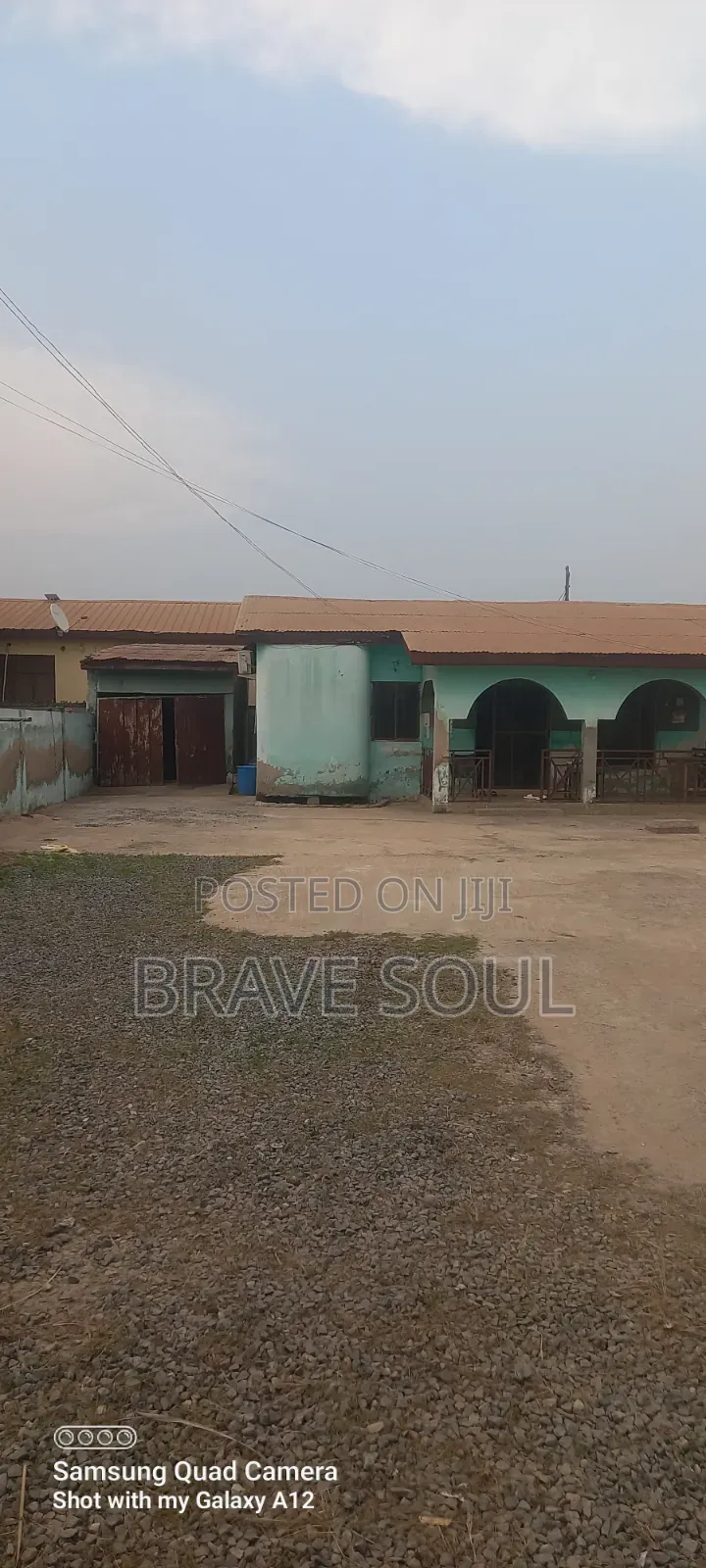 3bdrm House in Aseda Properties, Baatsona Total for sale
