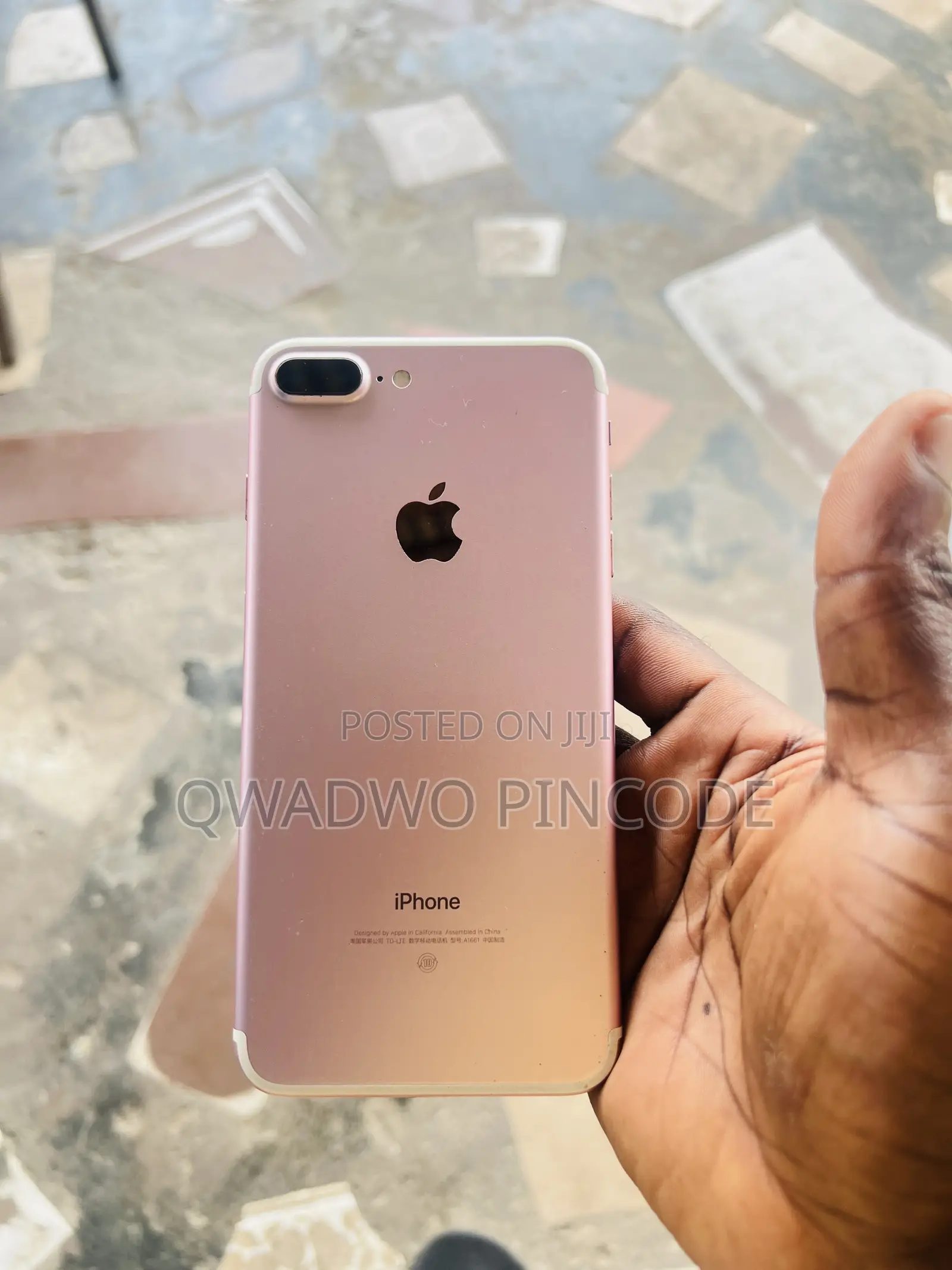 Apple iPhone 7 Plus 128 GB Gold