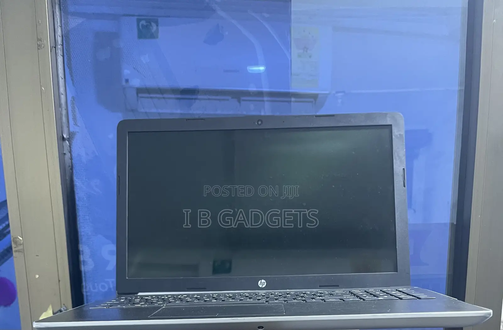 Laptop HP 15 8GB Intel Core i3 HDD+SSD 500GB