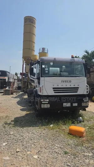 Iveco Trakker Concrete Mixer Truck