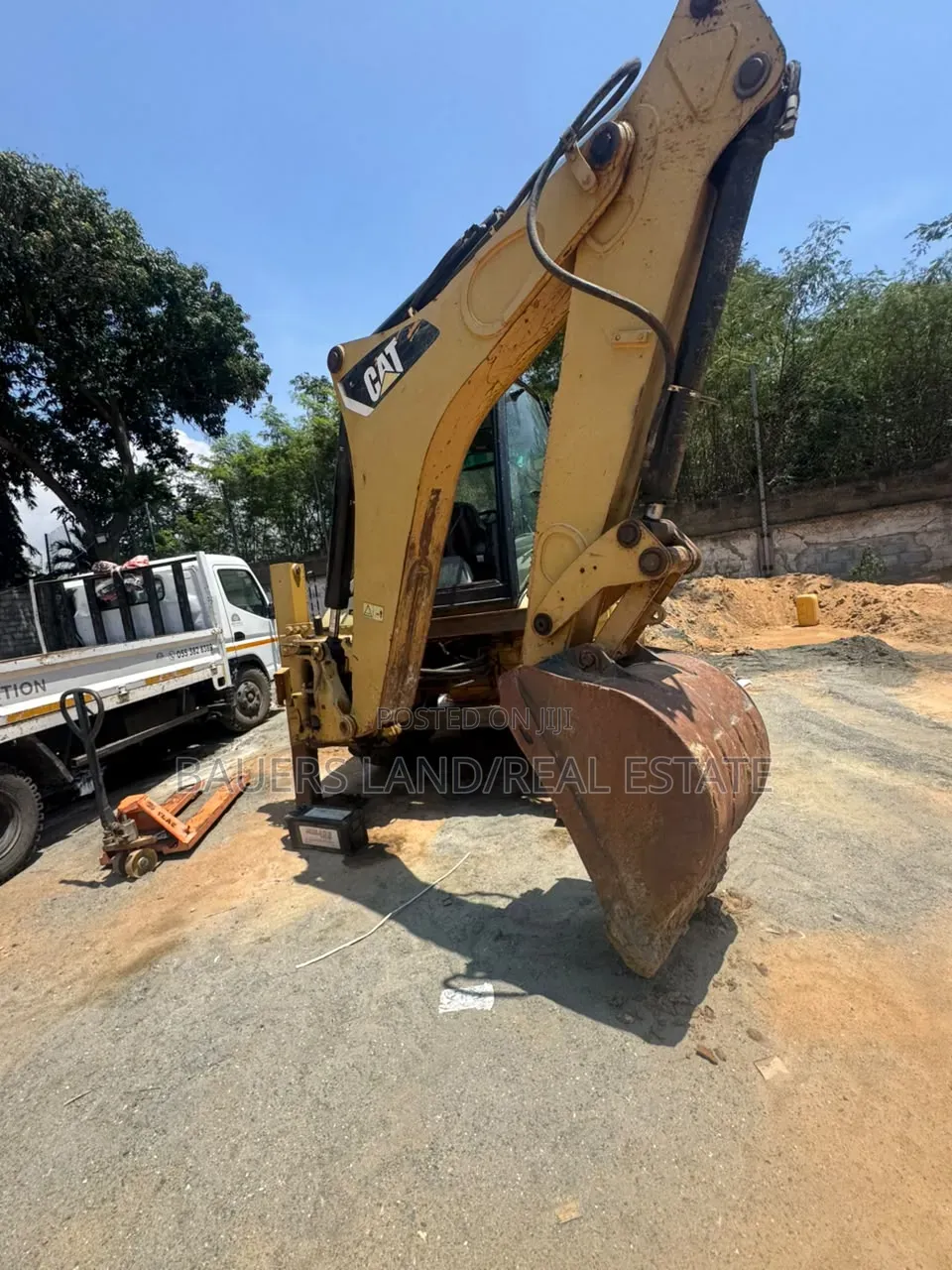 Caterpillar (CAT) Backhoe Loader