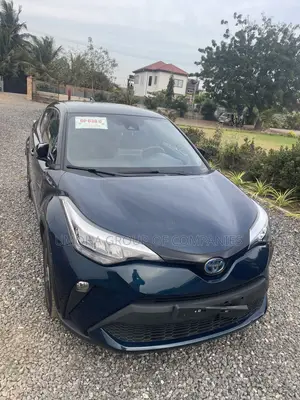 Toyota C-HR 2023 Blue