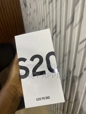 New Samsung Galaxy S20 128 GB Black