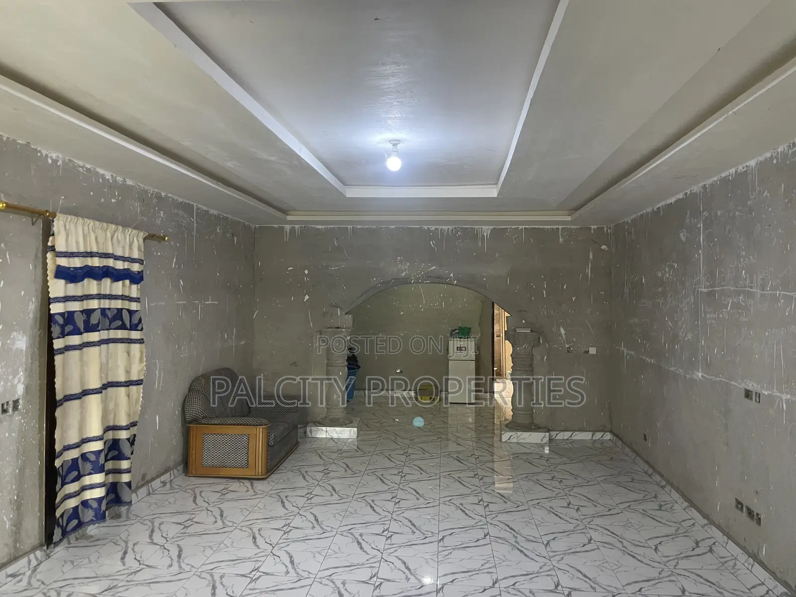 5bdrm House in Ahodwo Odaso, Kumasi Metropolitan for sale