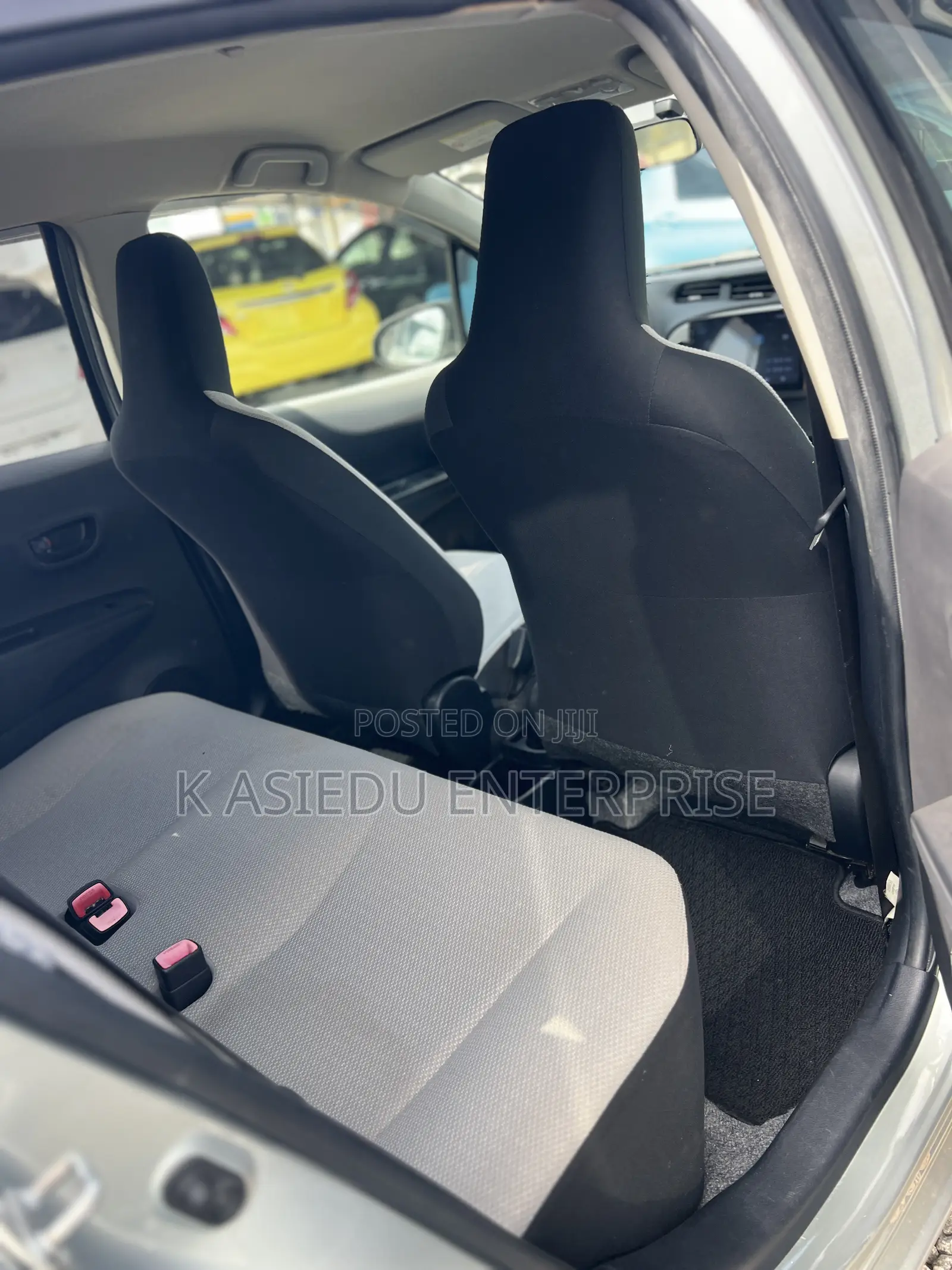 Toyota Vitz 1.3 AWD 3dr 2013 Silver
