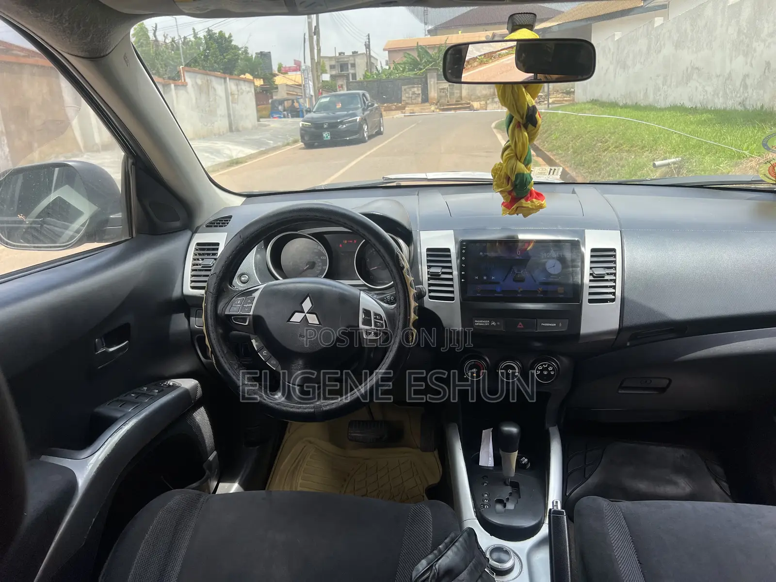 Mitsubishi Outlander 2010 Black
