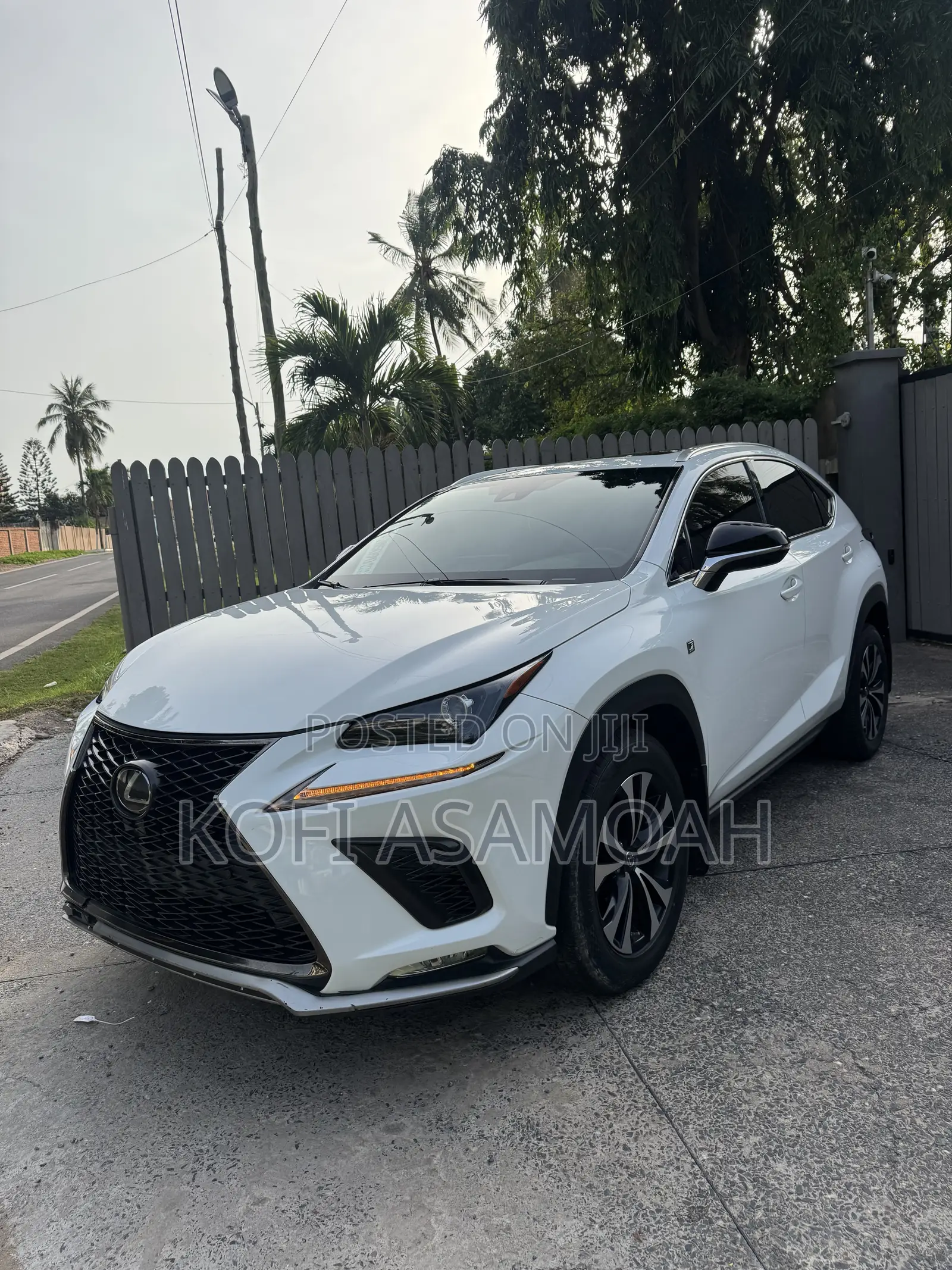 Lexus NX 300 AWD 2021 White