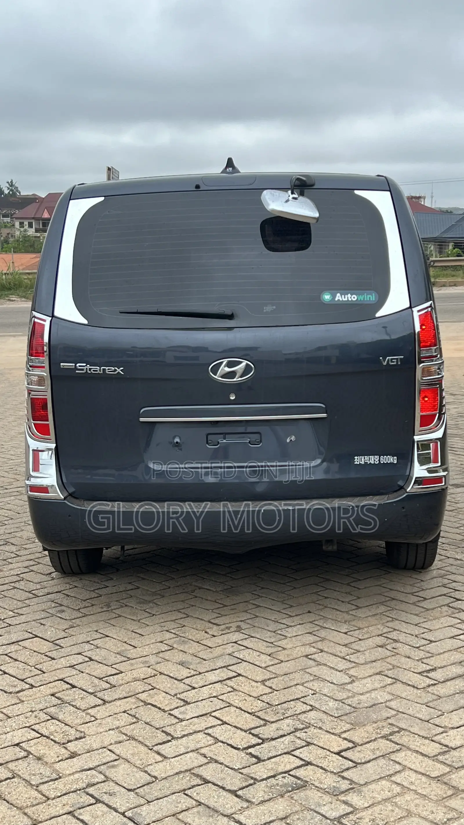 Hyundai Starex 2017 Grey