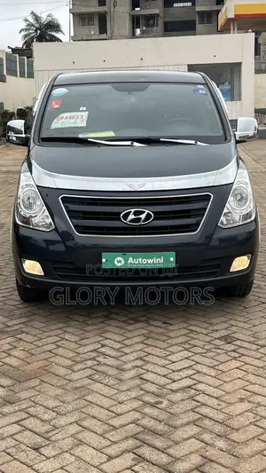 Hyundai Starex 2017 Grey
