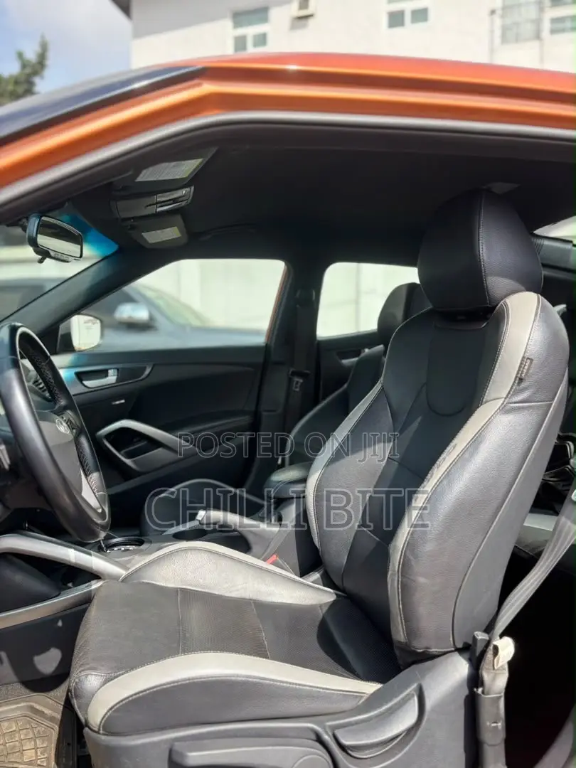 Hyundai Veloster 2015 Orange
