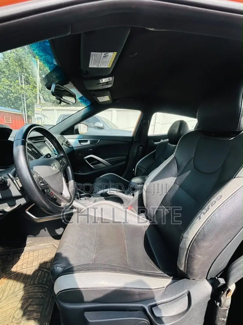 Hyundai Veloster 2015 Orange