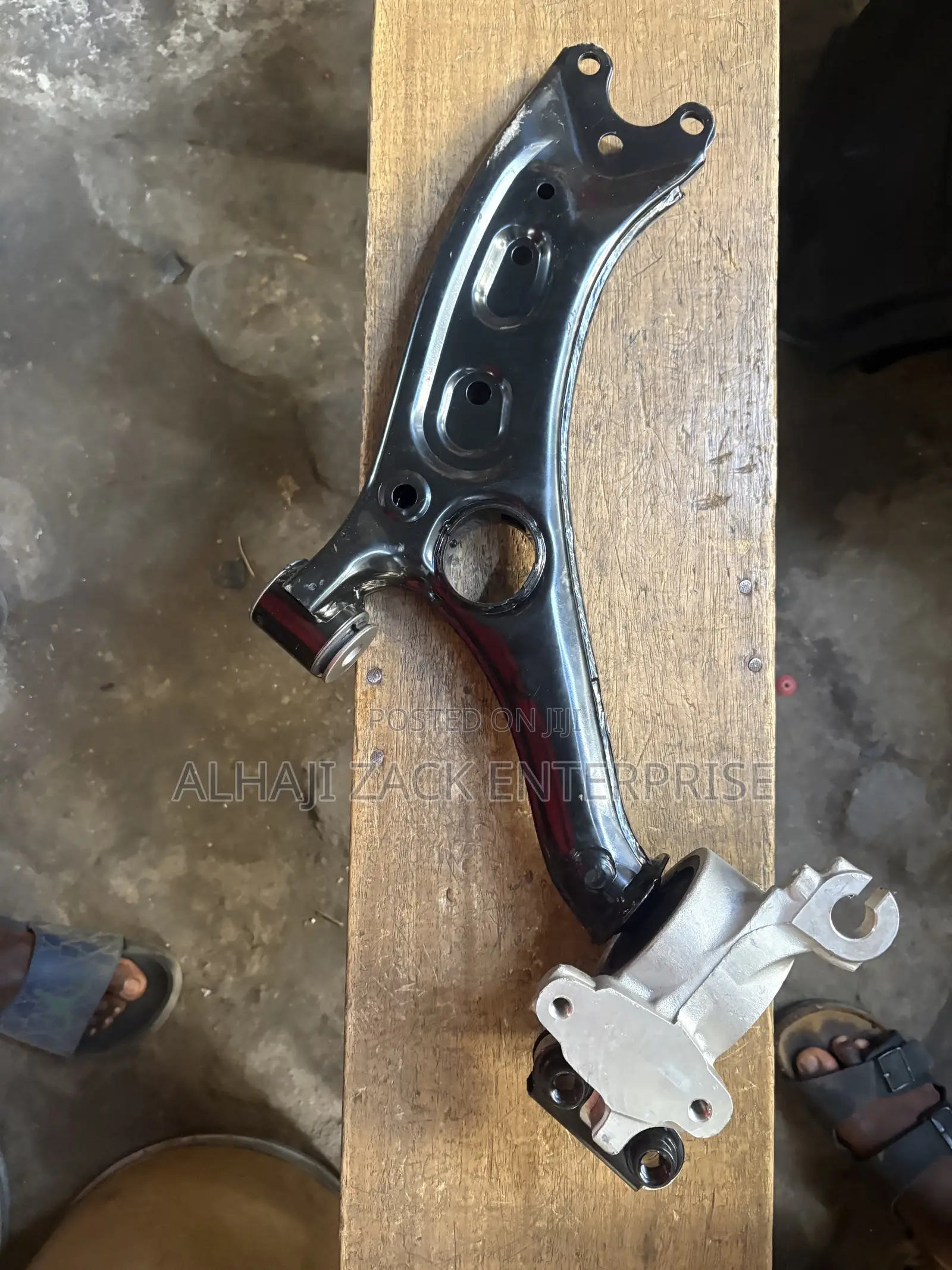 Honda CRv 2017-2022 Lower Arm