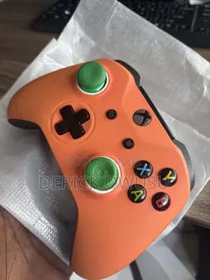 PC/ Xbox One S Controller