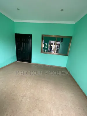 3bdrm Apartment in Botwe Highways, School Junction for rent