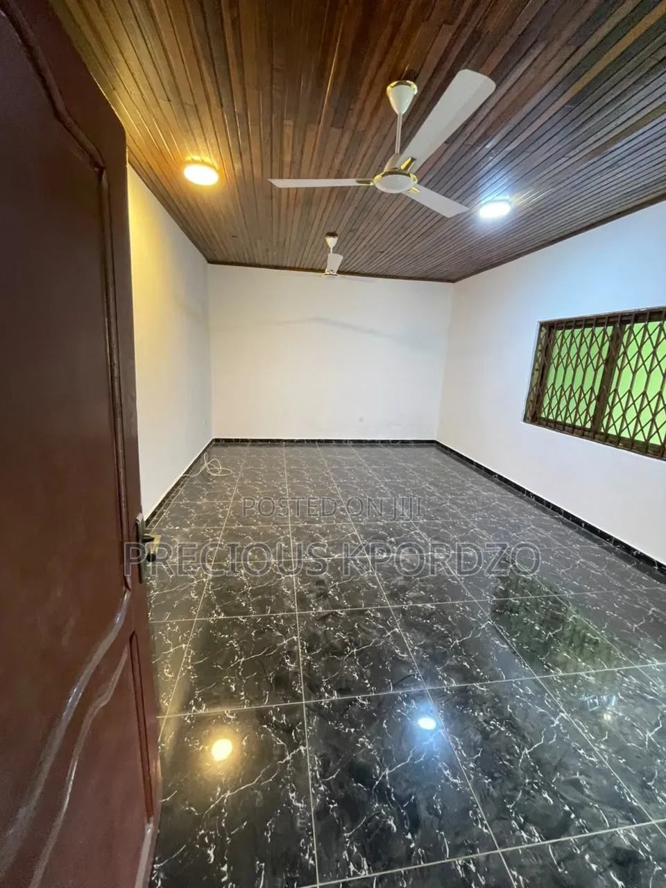 3bdrm Apartment in Botwe Highways, School Junction for rent