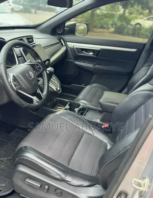 Honda CR-V for Rent