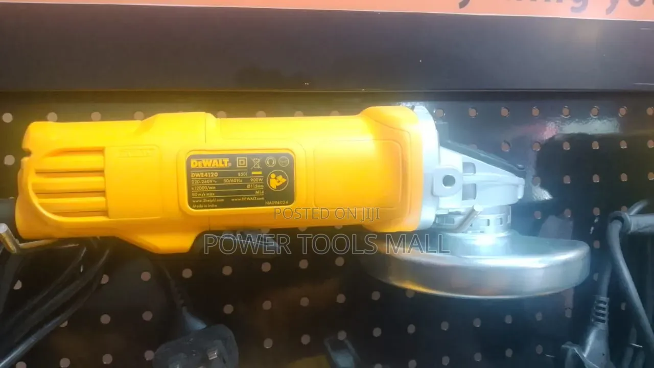 DeWalt Electric Angle Grinder 900W 4.5"