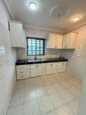 3bdrm Apartment in Last Stop for rent