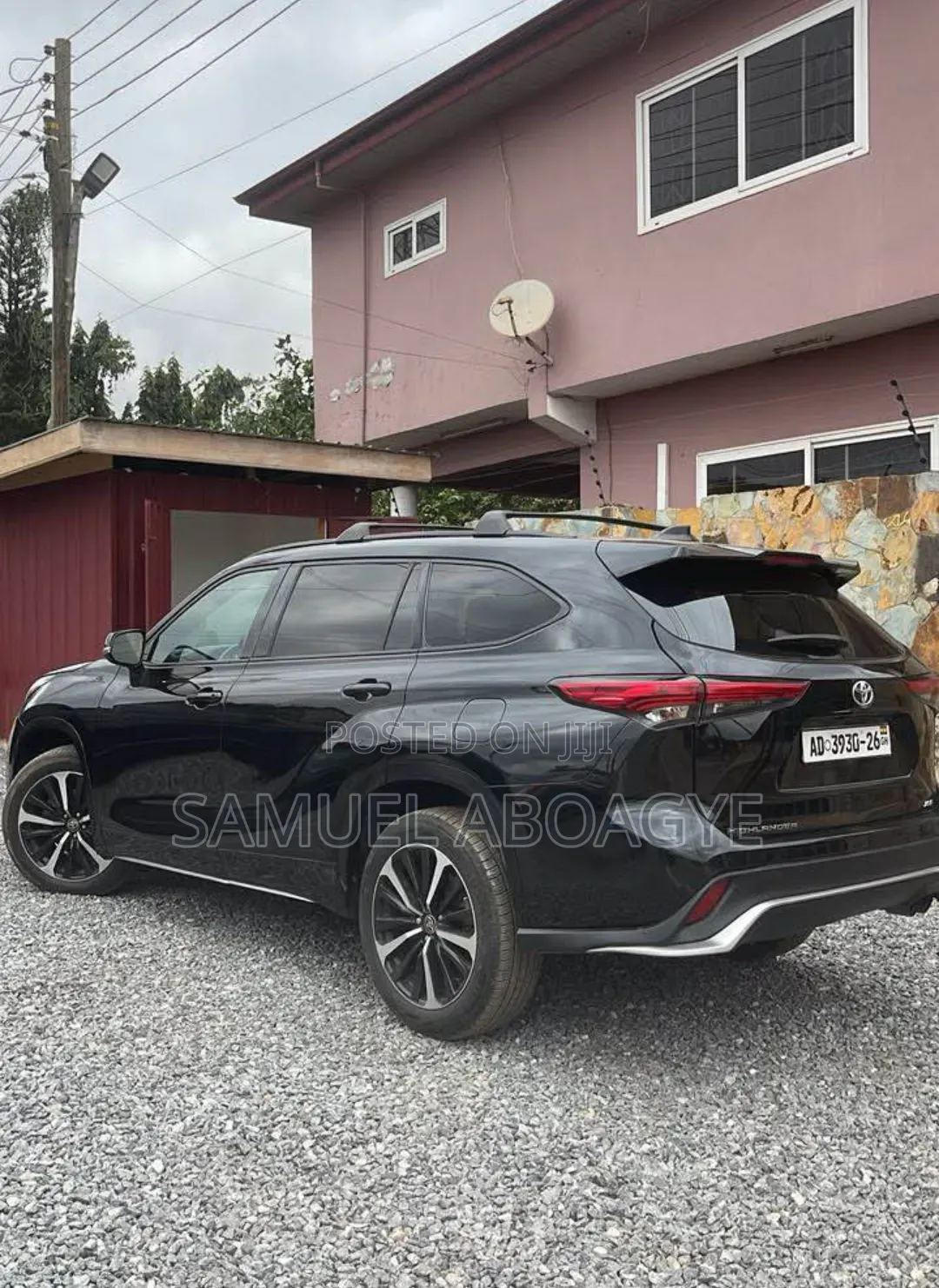 Toyota Highlander for Rent