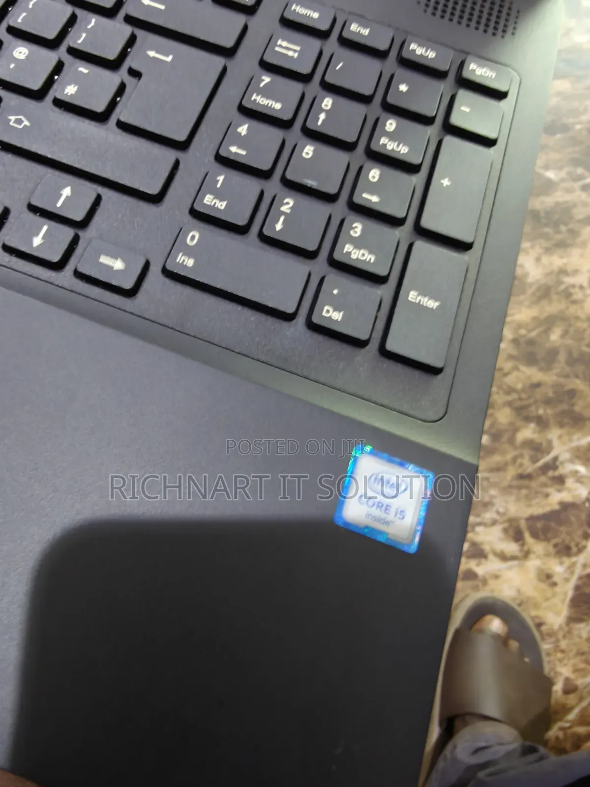 Laptop Fujitsu Lifebook A557 8GB Intel Core i5 HDD 500GB