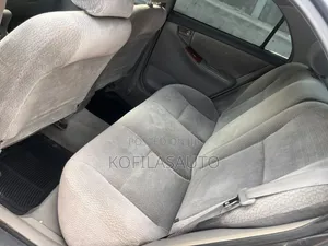 Toyota Corolla 2007 Gray