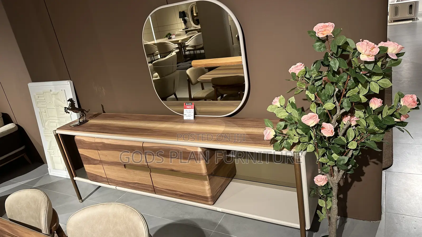 Luxury Dining Set With Console ( Ba. F.)