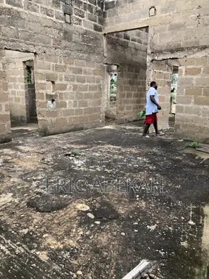 3bdrm House in Kasoa Cp, Awutu Senya East Municipal for sale