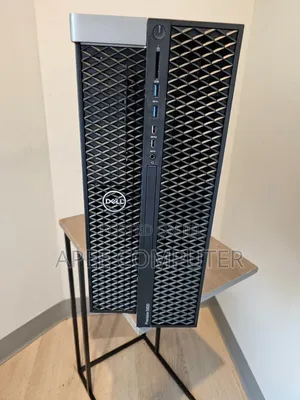 Desktop Computer Dell Precision 5820 32GB Intel Xeon HDD+SSD 4T
