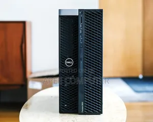 Desktop Computer Dell Precision 5820 32GB Intel Xeon HDD+SSD 4T