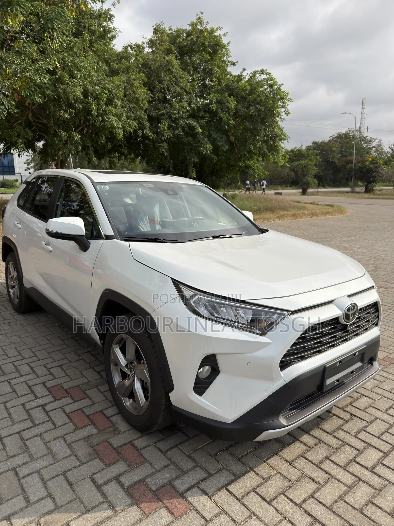 Toyota RAV4 2023 White