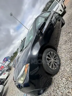 Toyota Corolla 2016 Black