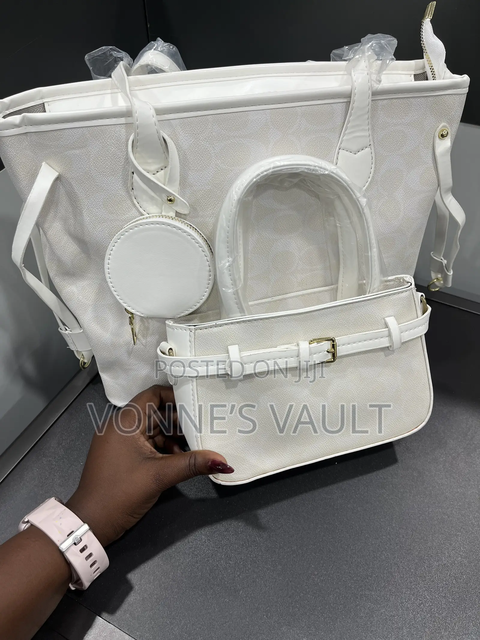 Ladies 3 in 1 Tote Bag.