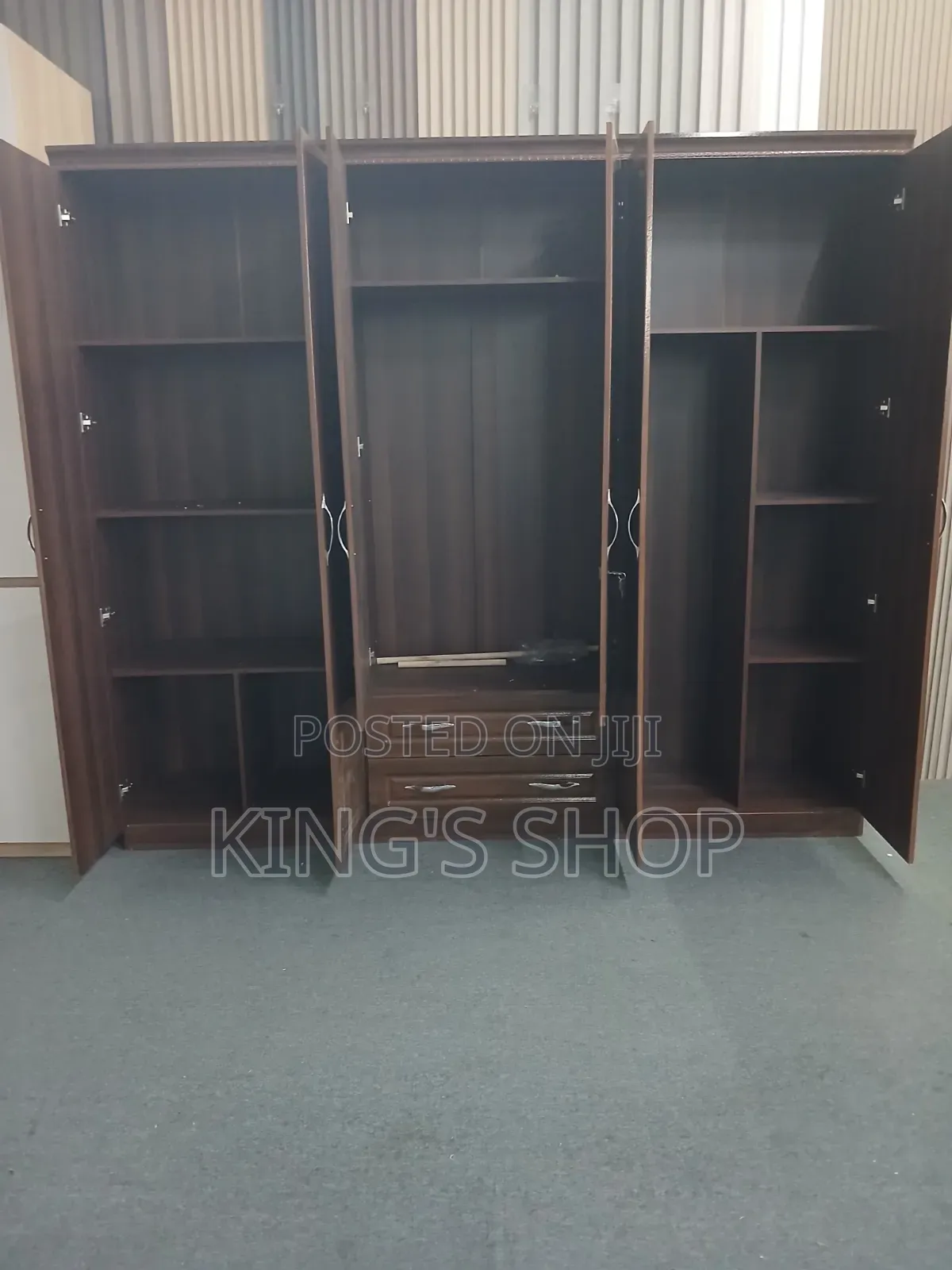 Spacious 6 Doors Wardrobe