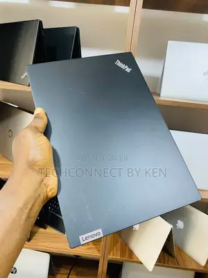 Laptop Lenovo ThinkPad E14 Gen 3 16GB AMD Ryzen 5 SSD 512GB