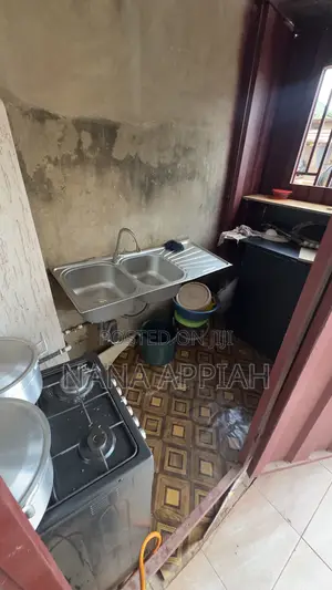 Furnished Restaurant/Shop