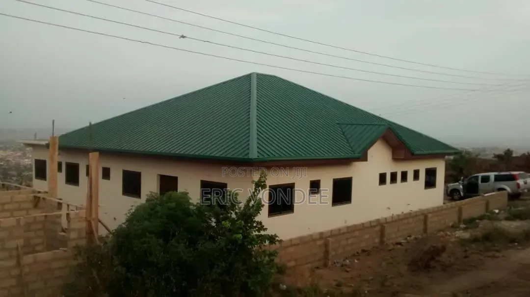 13bdrm Mansion in Unified Pentecost, Zero for sale