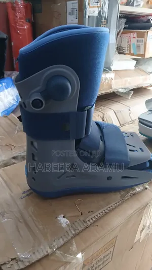 Air Cast Boots