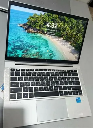 Laptop HP EliteBook 830 G8 16GB Intel Core i5 SSD 256GB