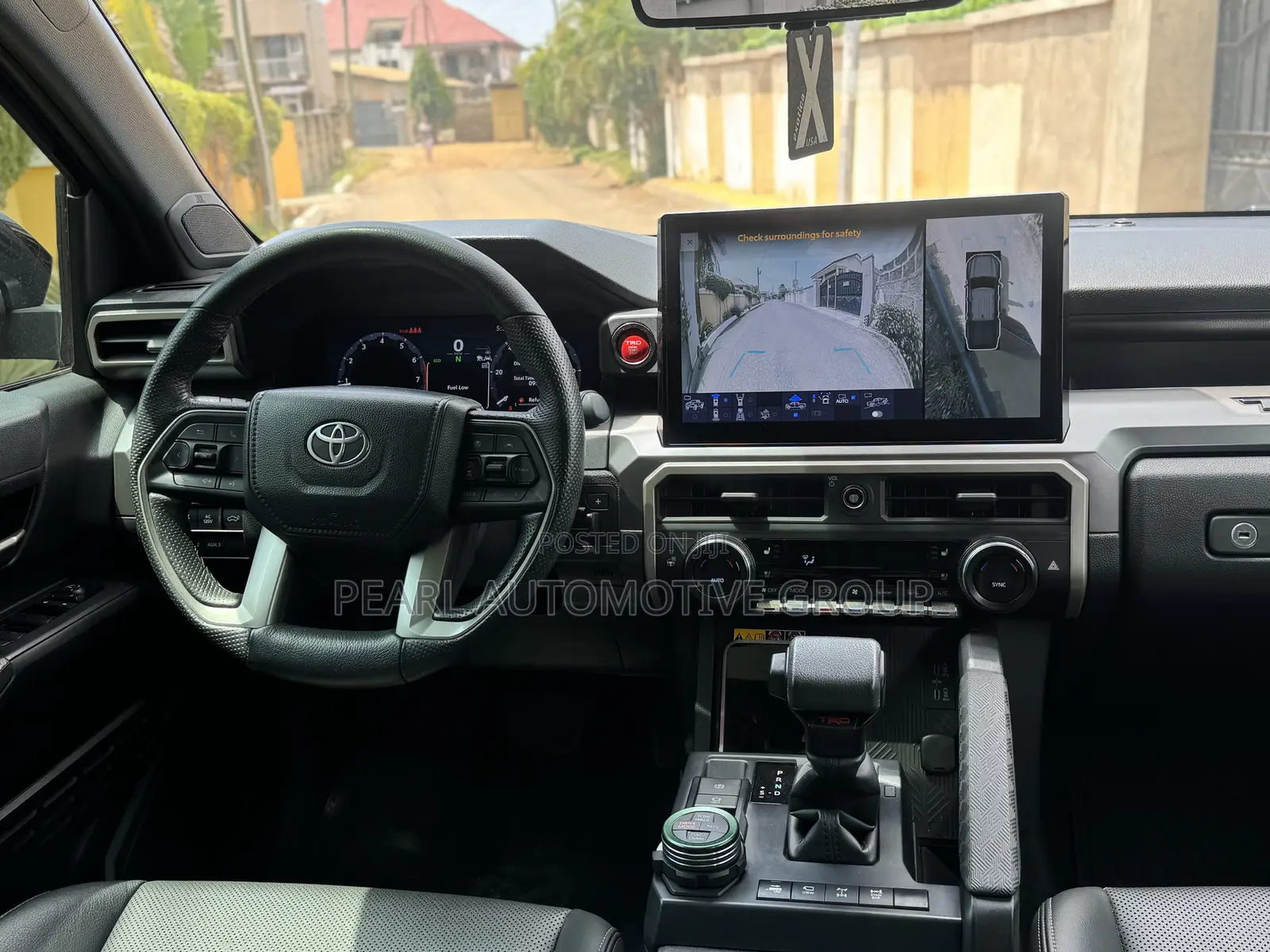 Toyota Tacoma 2024 Black
