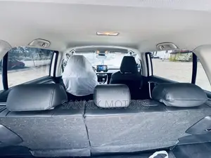 Toyota RAV4 LE AWD 2023 White