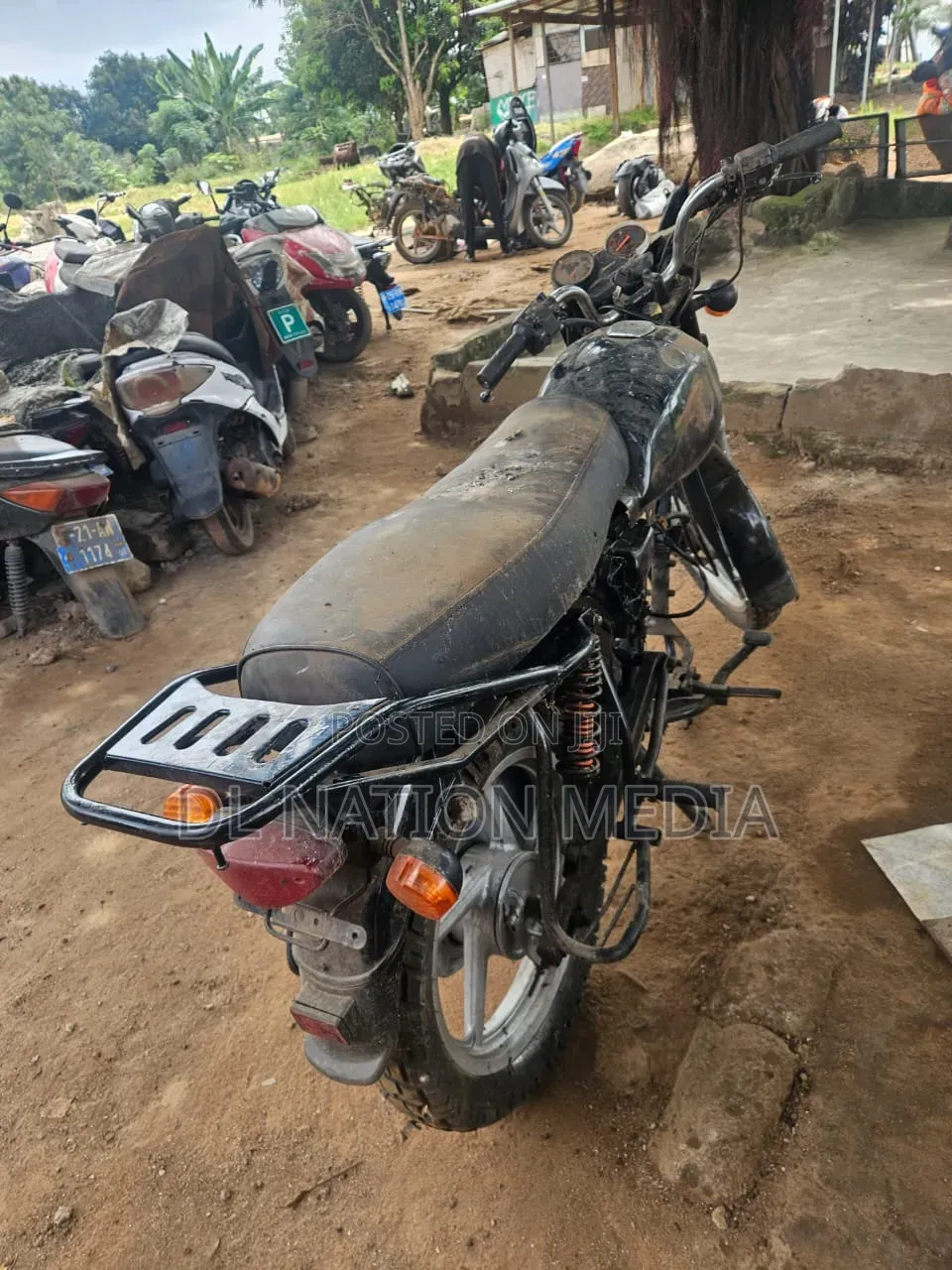 Bajaj Boxer 150 UG 2026 Black