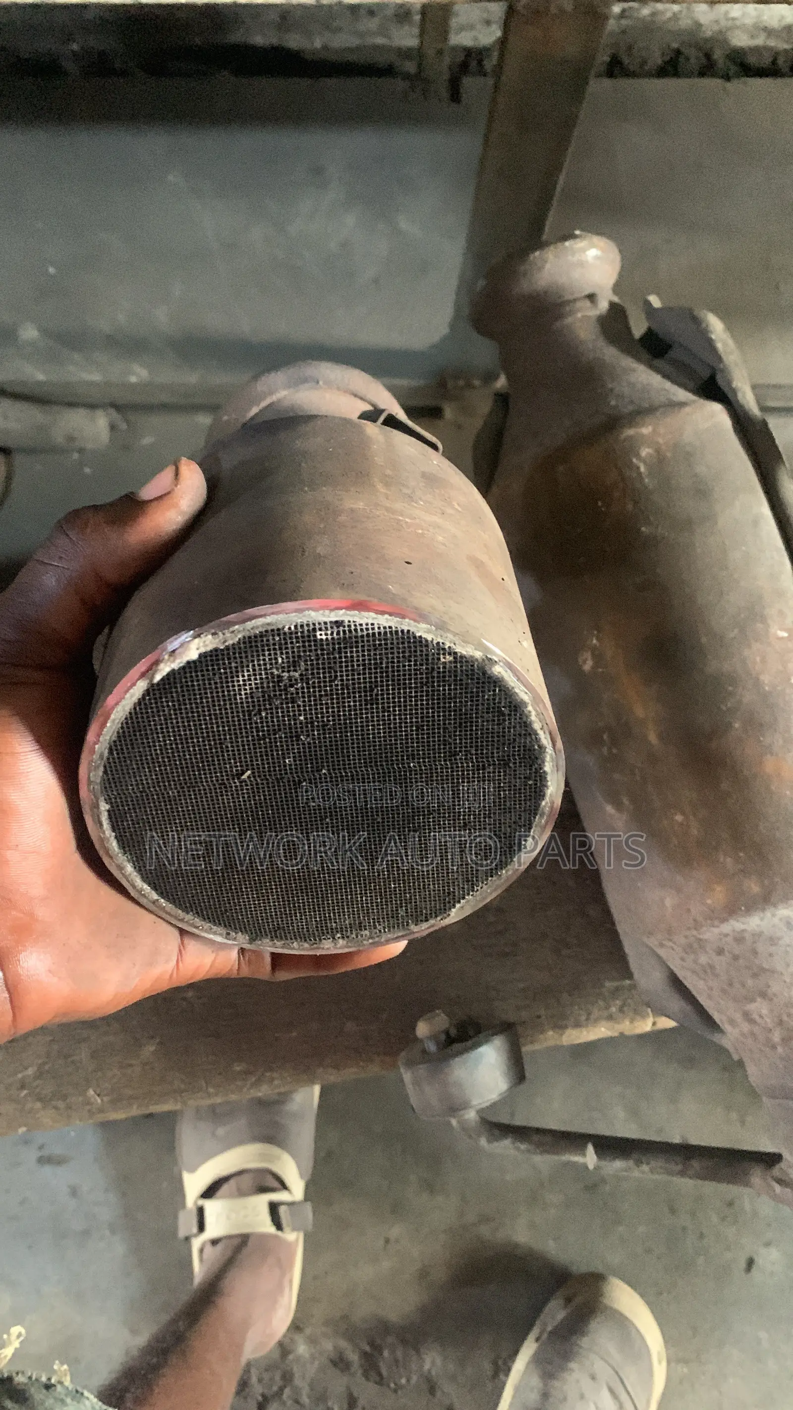 Original Homeused Catalytic Convetors for All cars.Toyota,Honda Ford