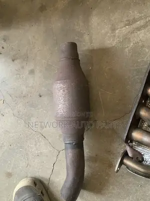 Original Homeused Catalytic Convetors for All cars.Toyota,Honda Ford