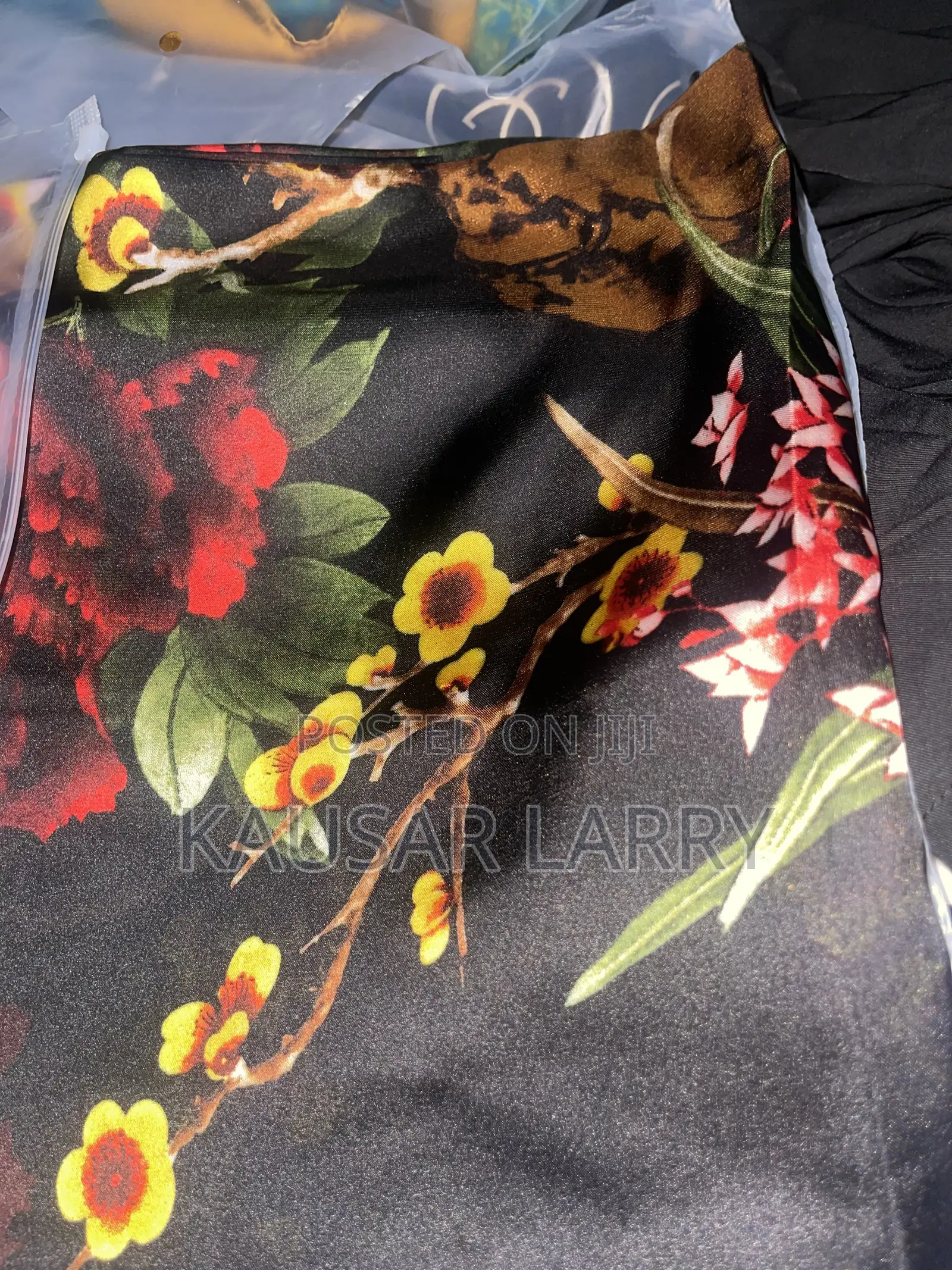 Soft , Elegant , Lightweight and Very Flowy. Gracefully Polished